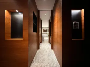 Luxury One Bedroom Apartment - Image 3