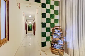 Hotel O Sky View - Image 3