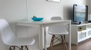 Brighton Marina Floating home - Image 2