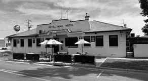 Royal Mail Hotel Mulwala - Image 2