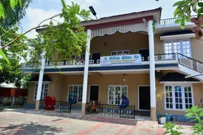 Serinity guesthouse offers a calm and comfortable - Image 1