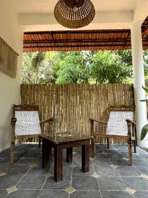 Seaside hideaway next to forest in Morjim - Image 3