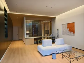 Four Seasons Boutique Hotel - Image 2