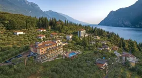 Hotel Benacus Panoramic - Image 4