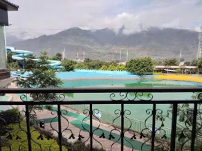 Longquan Renjia Leisure Resort - Image 3