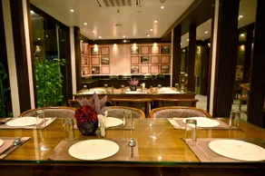BLUE WAVES HOTEL - Image 4