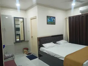 OYO Hotel Abhishek Inn - Image 4