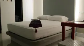 189 Resort - Image 2