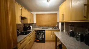 Casa Caterham - Image 4