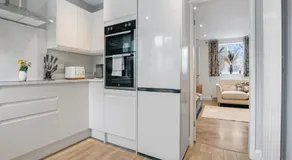 8 Eighth Ave Retreat On The Green Beautiful 4-Bed Home Pass The Keys - Image 4
