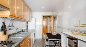 Apartamento em Lisboa, perto de Sintra - Image 5