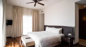 3Bed Room Palm Tree Water Villa 111 Holidays - Image 2