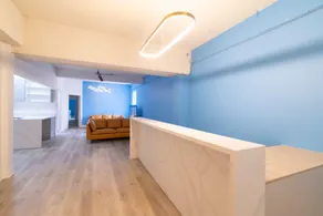 Check Inn - Image 3