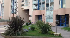 Résidence avec piscine et box, vue sur mer - Image 2