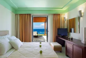 Apostolata Island Resort & Spa - Image 2