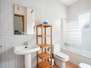 Inviting house in Lepe with shared pool. - Image 2
