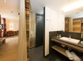 Hotel Der Löwe Leogang - Image 3