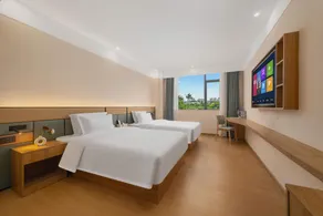 YUNJU Luxury Hotel (Jiangmen Wanda Plaza Branch) - Image 2