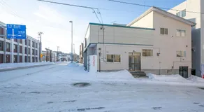 Move8 - Image 4