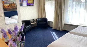 Hotel DeWaag Makkum - Image 2
