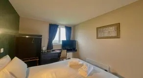 The Weigh Inn Hotel & Lodges - Image 2