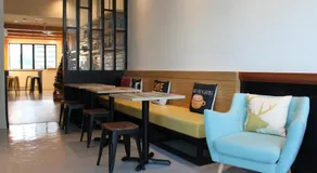 BIG M Hotel - Image 3