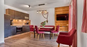 Appartamento adatto alle famiglie con giardino, terrazza e barbecue | Adatto per il telelavoro | Accetta animali domestici - Image 3