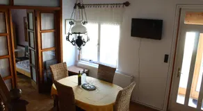 Vicze Vendégház - Image 5