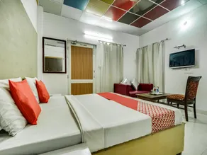 OYO 29400 Hotel Amar - Image 2