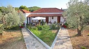 Armonia Guesthouse - Image 4