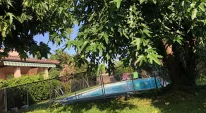 Chambre ou Studio dans Maison avec piscine - Image 3