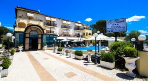 Le Naiadi Park Hotel Sul Lago - Image 3
