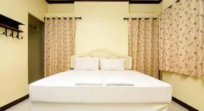 Bangrak Resort - Image 2