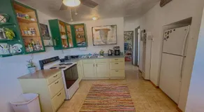 King Bear Mokee Pets OK, Shared Kitchen! #4 - Image 4