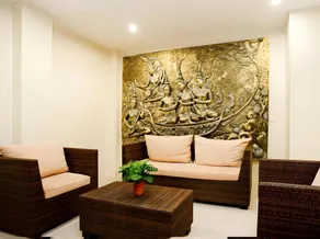 La De Bua Hotel - Image 4