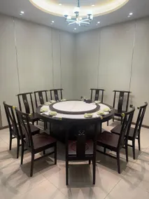 Quanxin Hotel - Image 5