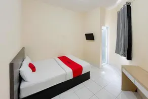 RedDoorz at RSUD Cengkareng - Image 3