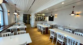 Hotel Laguna & restaurant - Image 4