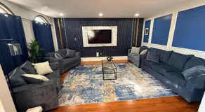 Mega Mansion! 6BR-3.5BA | NYC | MetLife | Parking - Image 2