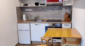 Nest - Image 3