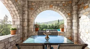 Mani Stone Villa Majlinda - Image 4