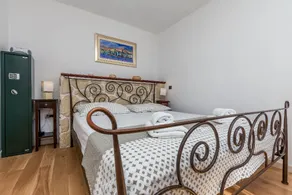 Villa Holiday home Zvečanje - Image 5