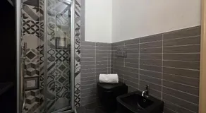 Old Town, Spacious Flat by the Sea and WiFi - Image 5