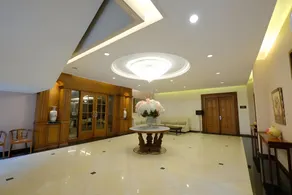 Hotel Diamond - Image 2