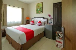 Tuban Torres Accommodation - Image 2