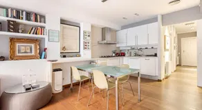 ArtlifeBCN Fira Apartment - Image 4