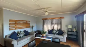 Beach House by Beach Collection Winelands - Image 3