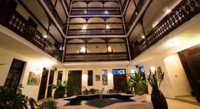 Maru Maru Hotel - Image 4