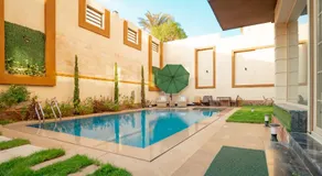 Luxury Accommodation - Image 5