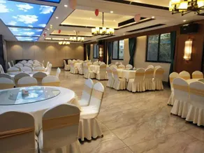 Leighton Hotel (Huaihua Aohai Branch) - Image 3